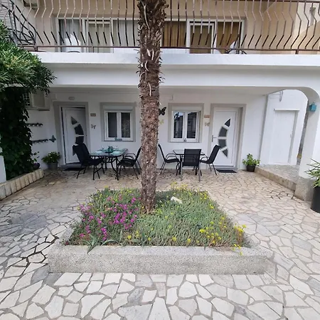 Ferienwohnung Fur 3 Personen Ca 35 Qm In Crikvenica, Kvarner Bucht Und Umgebung - B61897